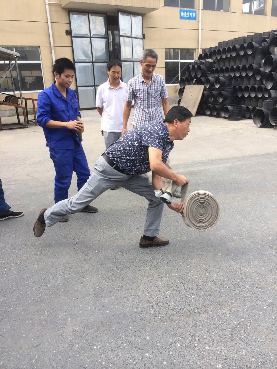 锦程员工消防演练 锦程员工消防演练